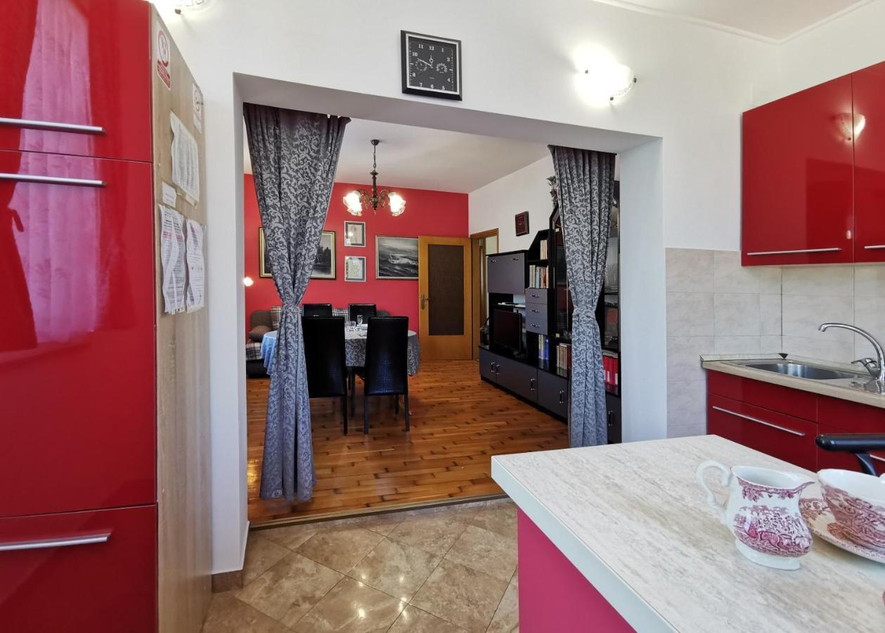 App & Room Le Palme Umago Esterno foto